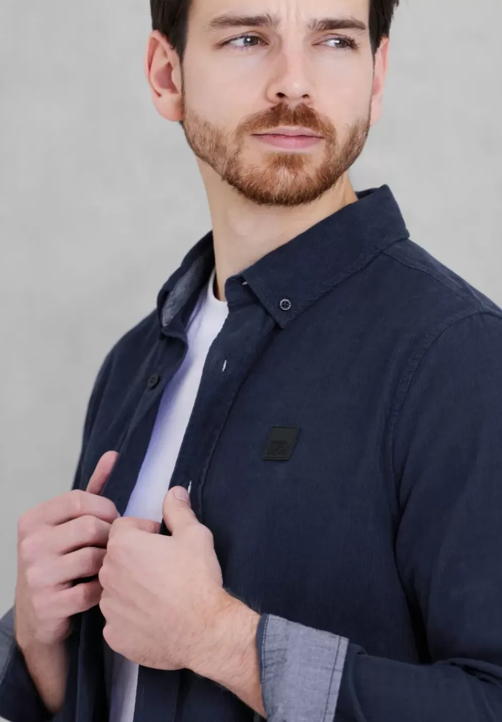 Button-Down Cordhemd
