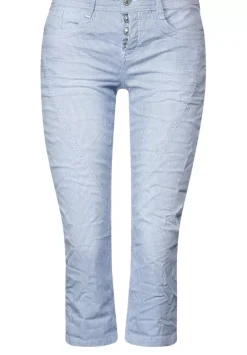 Casual Fit 3/4 Jeans