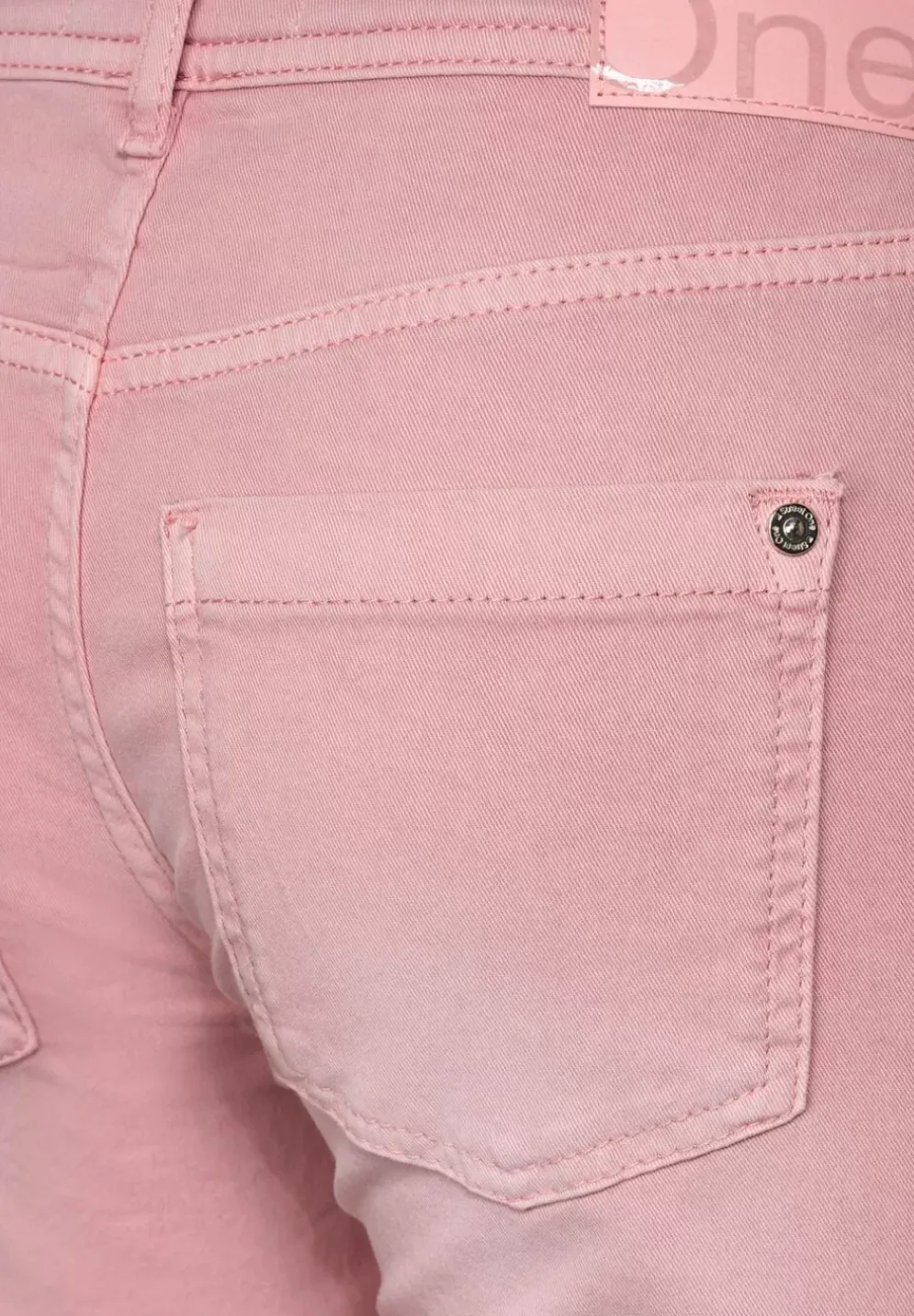 Casual Fit 3/4 Jeans