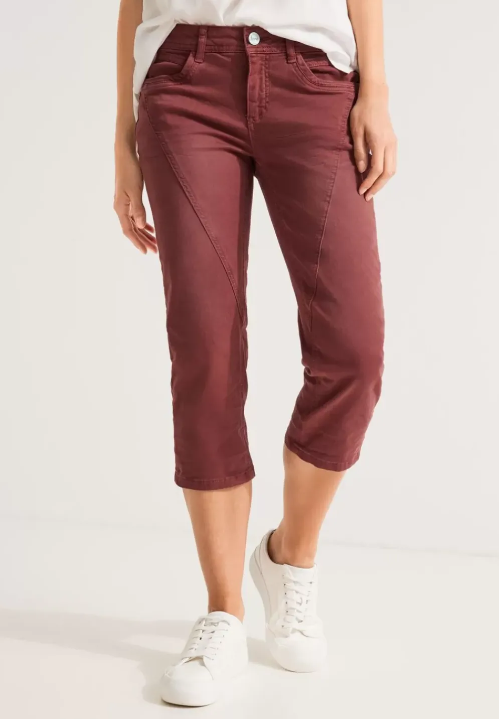 Casual Fit 3/4 Jeans
