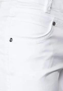 Casual Fit Bermuda