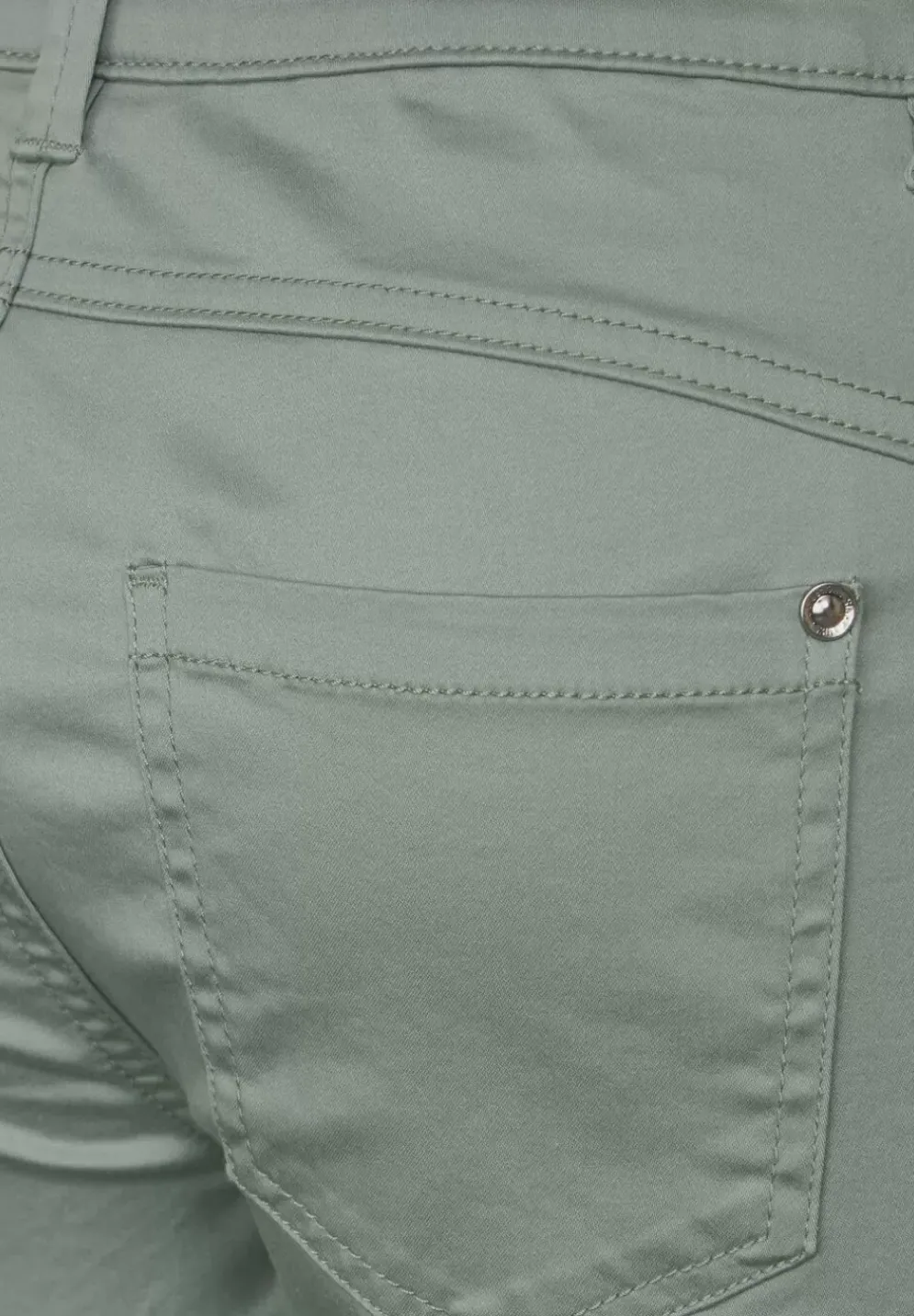 Casual Fit Bermuda