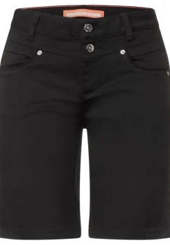 Casual Fit Bermuda