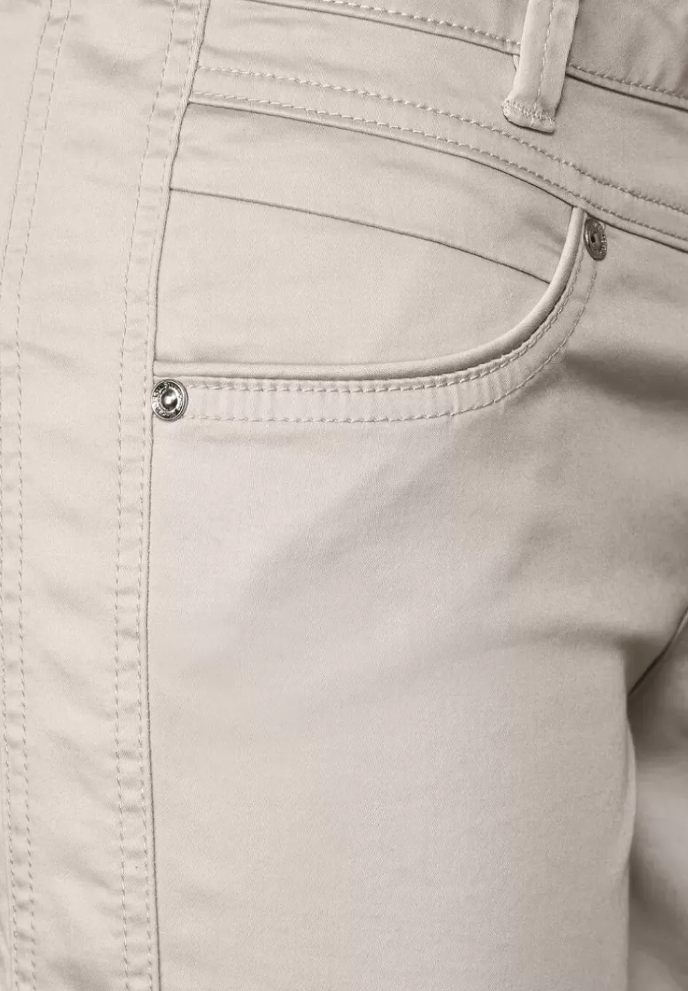 Casual Fit Bermuda