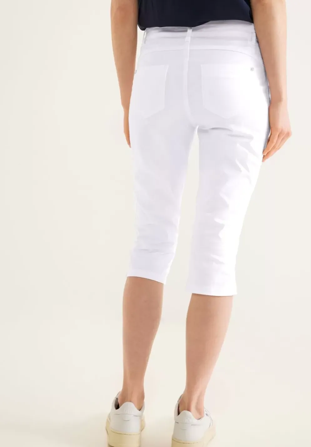 Casual Fit Caprihose