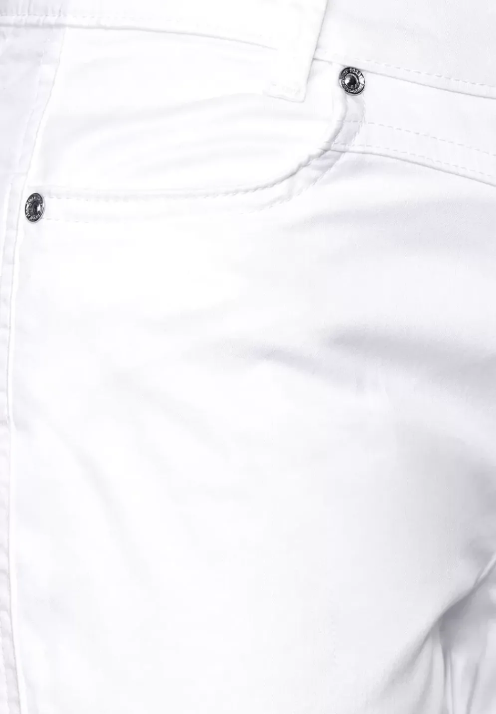 Casual Fit Caprihose