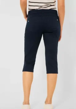 Casual Fit Caprihose