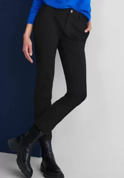 Casual Fit Chinohose