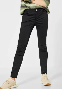 Casual Fit Denim