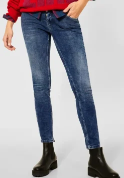 Casual Fit Denim