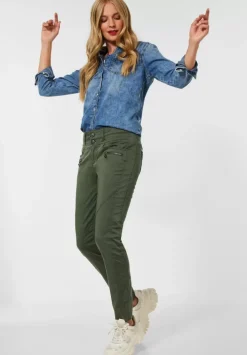 Casual Fit Hose