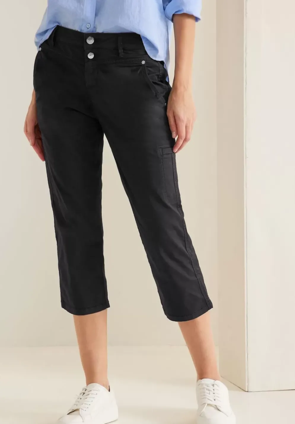 Casual Fit Hose
