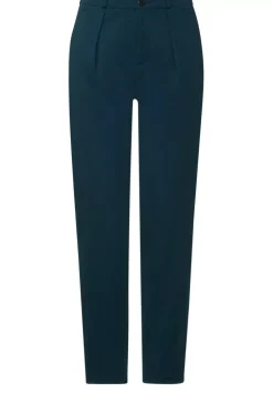 Casual Fit Hose