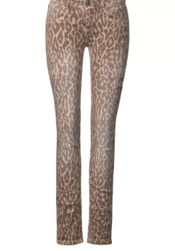 Casual Fit Hose