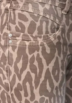 Casual Fit Hose