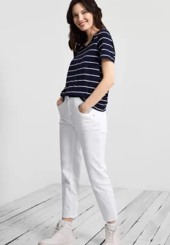 Casual Fit Hose