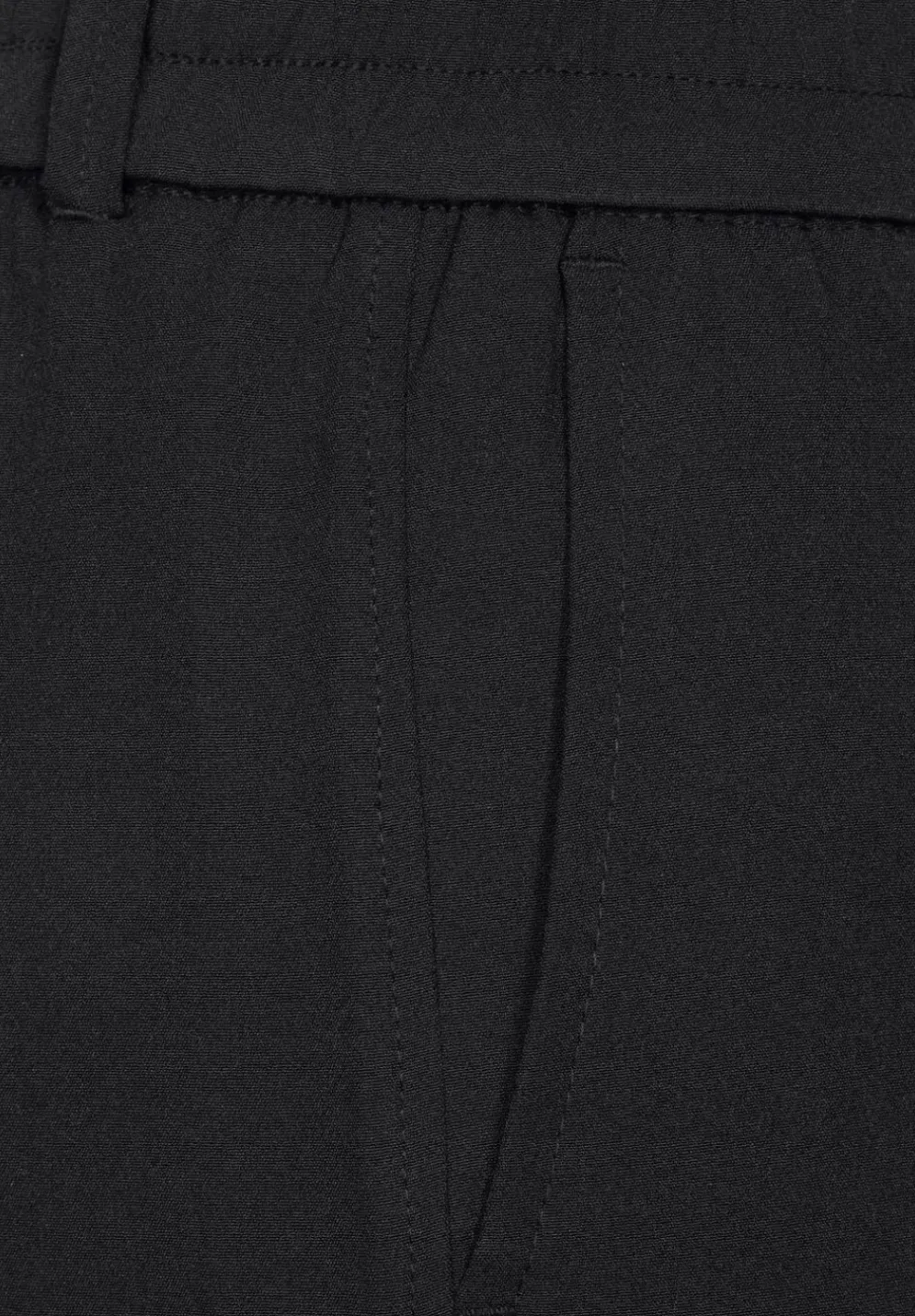 Casual Fit Hose