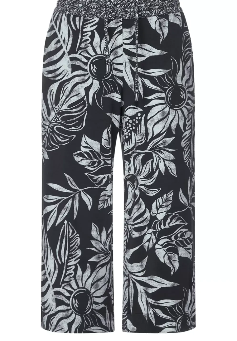Casual Fit Hose