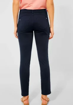 Casual Fit Hose