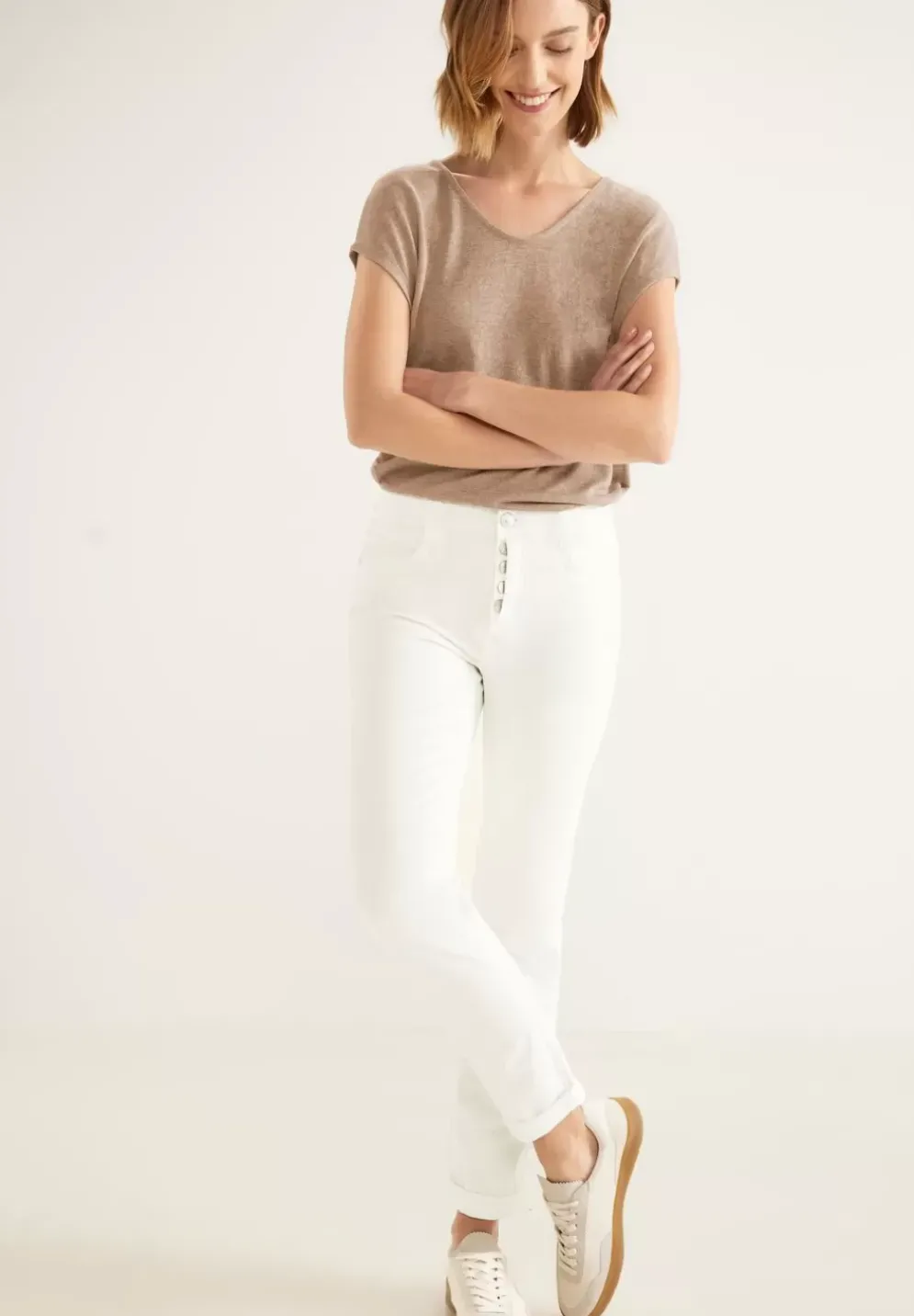 Casual Fit Hose