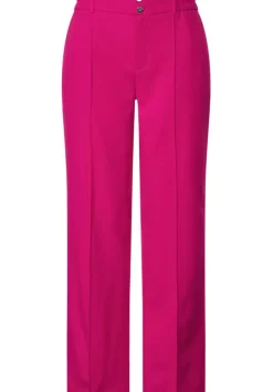 Casual Fit Hose