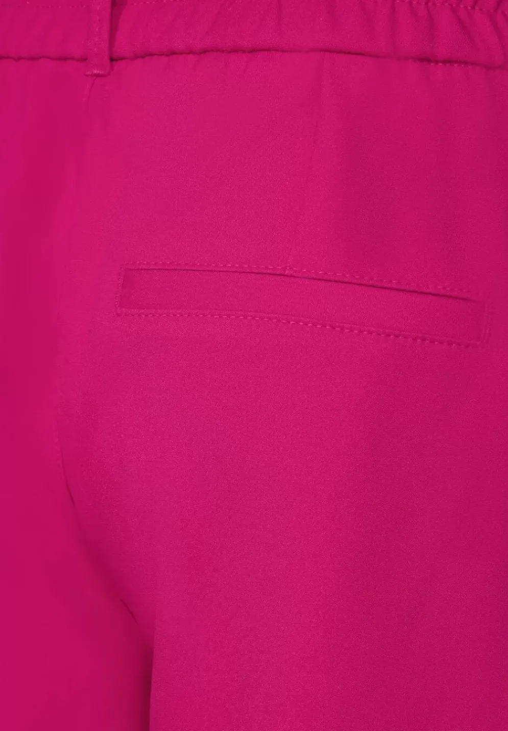 Casual Fit Hose