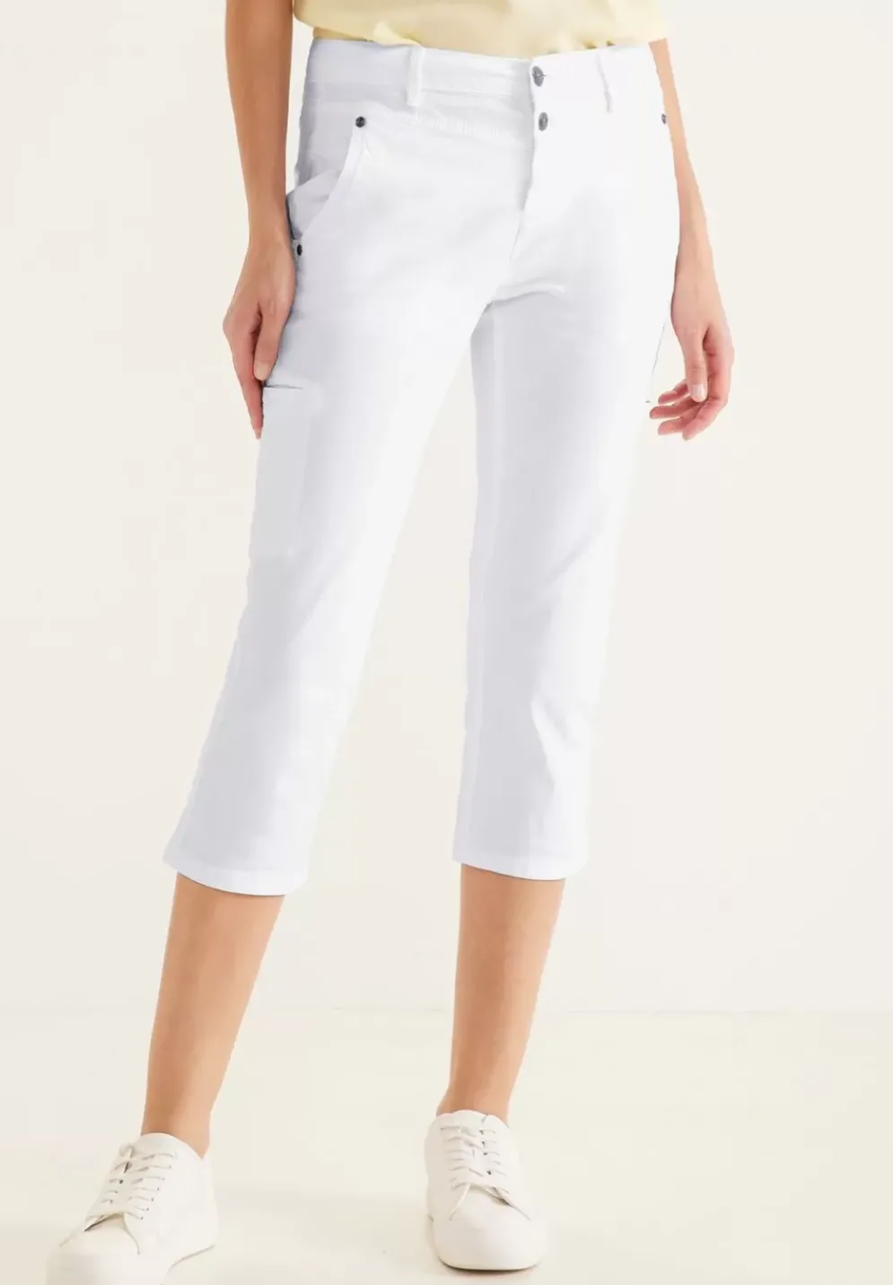 Casual Fit Hose