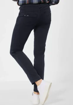 Casual Fit Hose