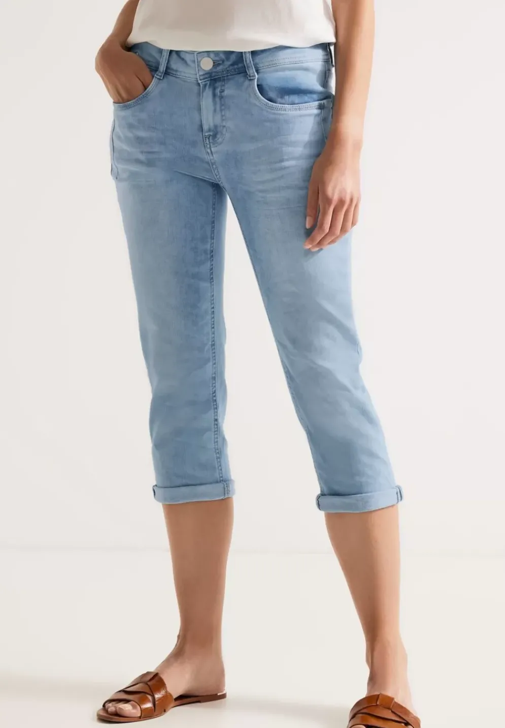 Casual Fit Hose In 3/4