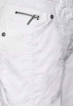 Casual Fit Hose In 7/8
