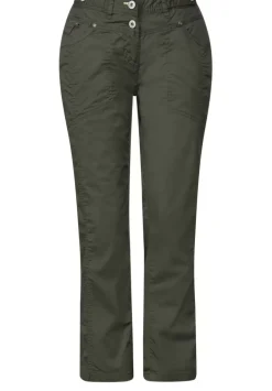 Casual Fit Hose In 7/8