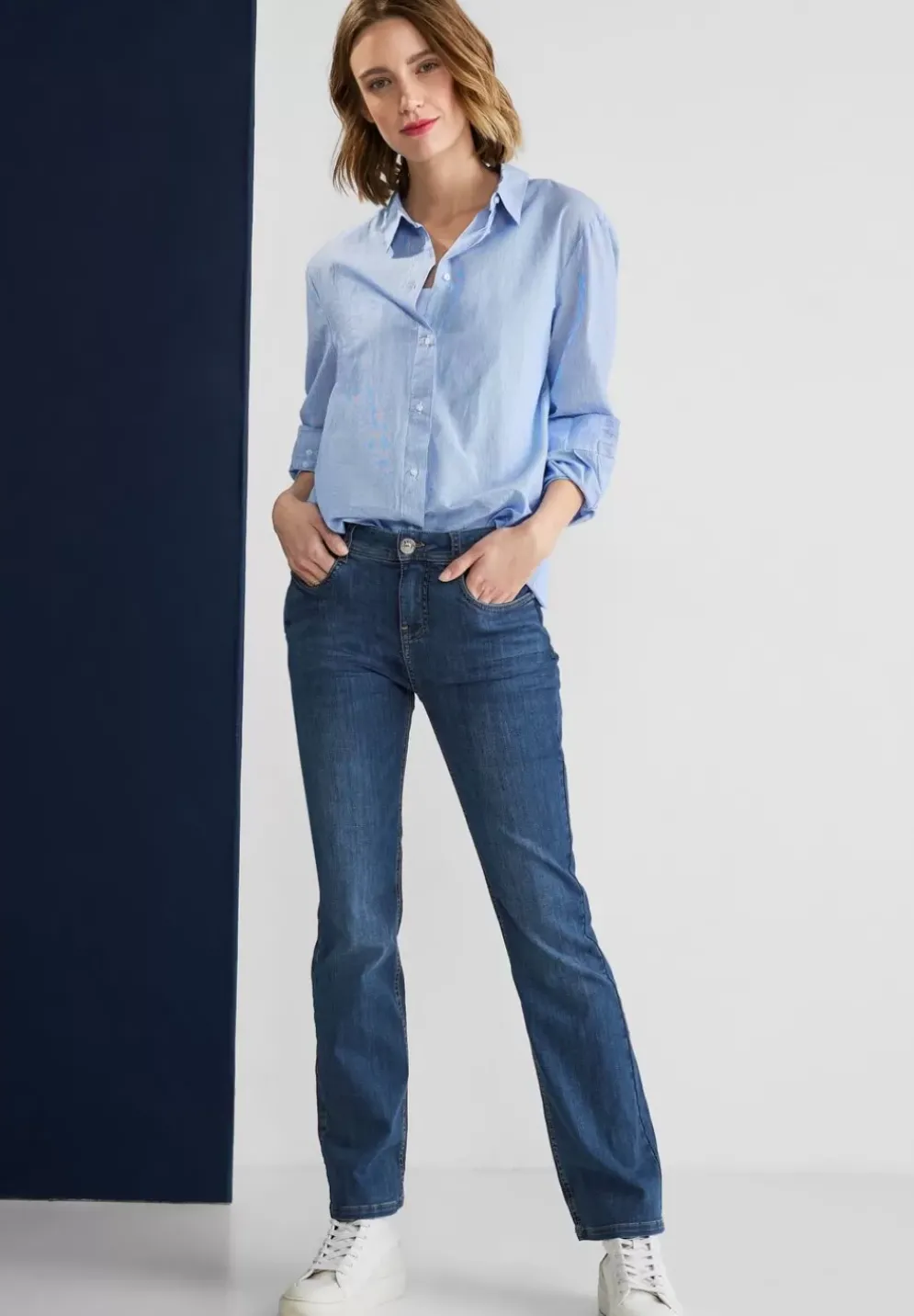 Casual Fit Jeans