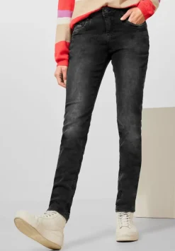 Casual Fit Jeans
