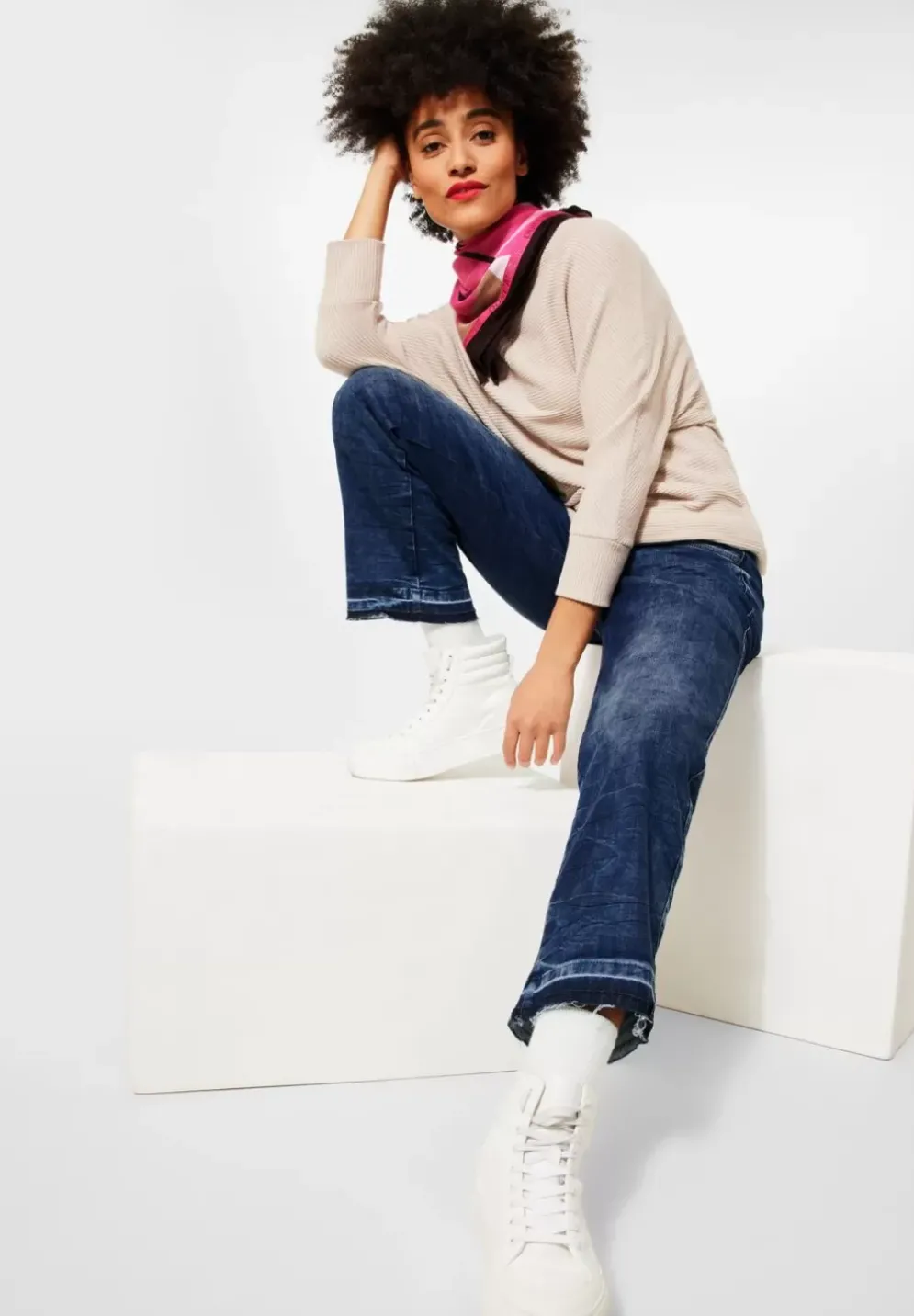 Casual Fit Jeans