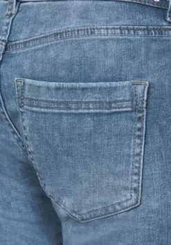 Casual Fit Jeans