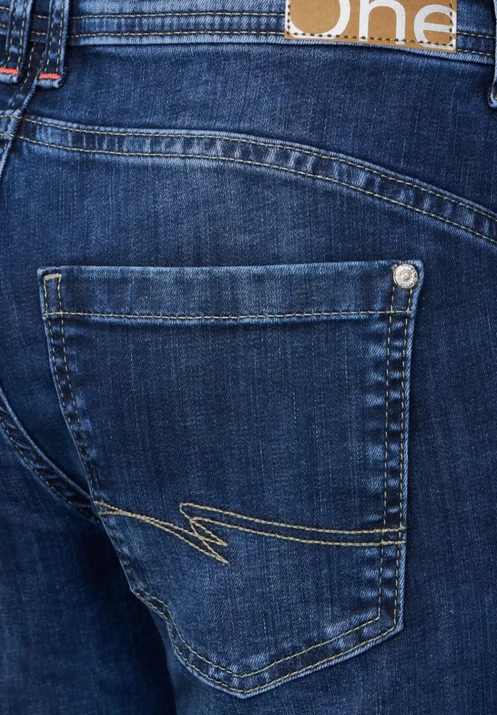 Casual Fit Jeans