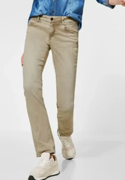 Casual Fit Jeans