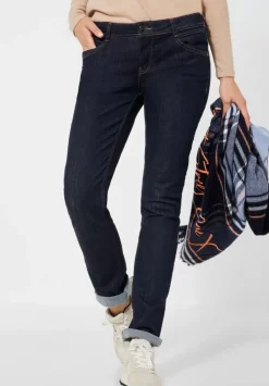 Casual Fit Jeans