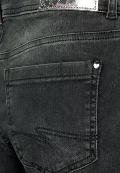 Casual Fit Jeans