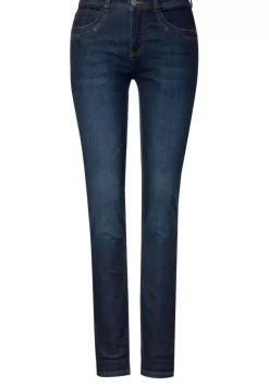 Casual Fit Jeans