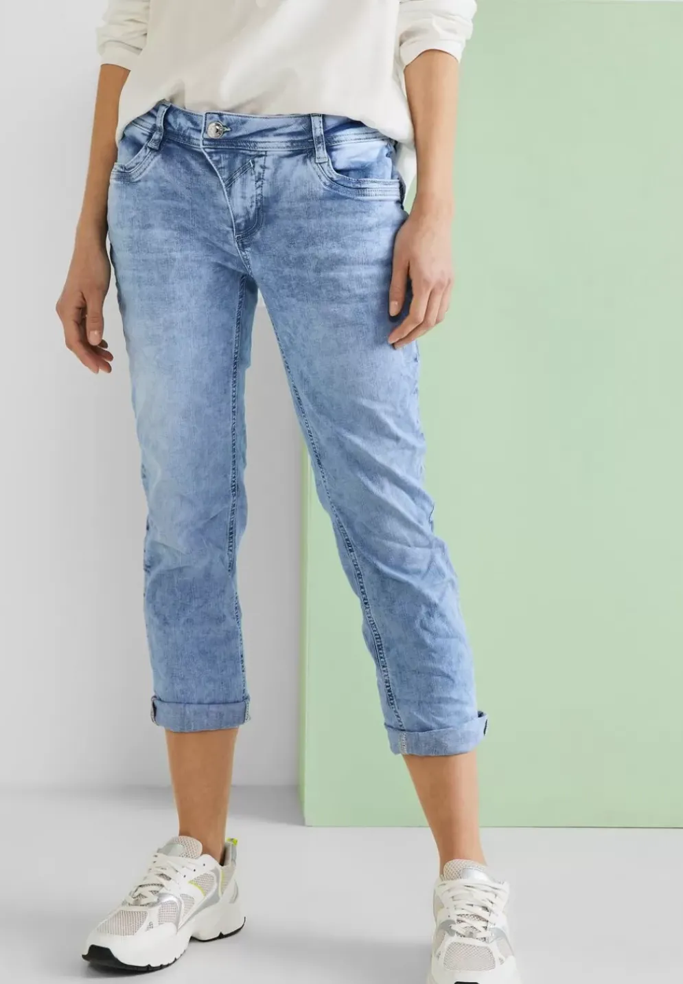 Casual Fit Jeans