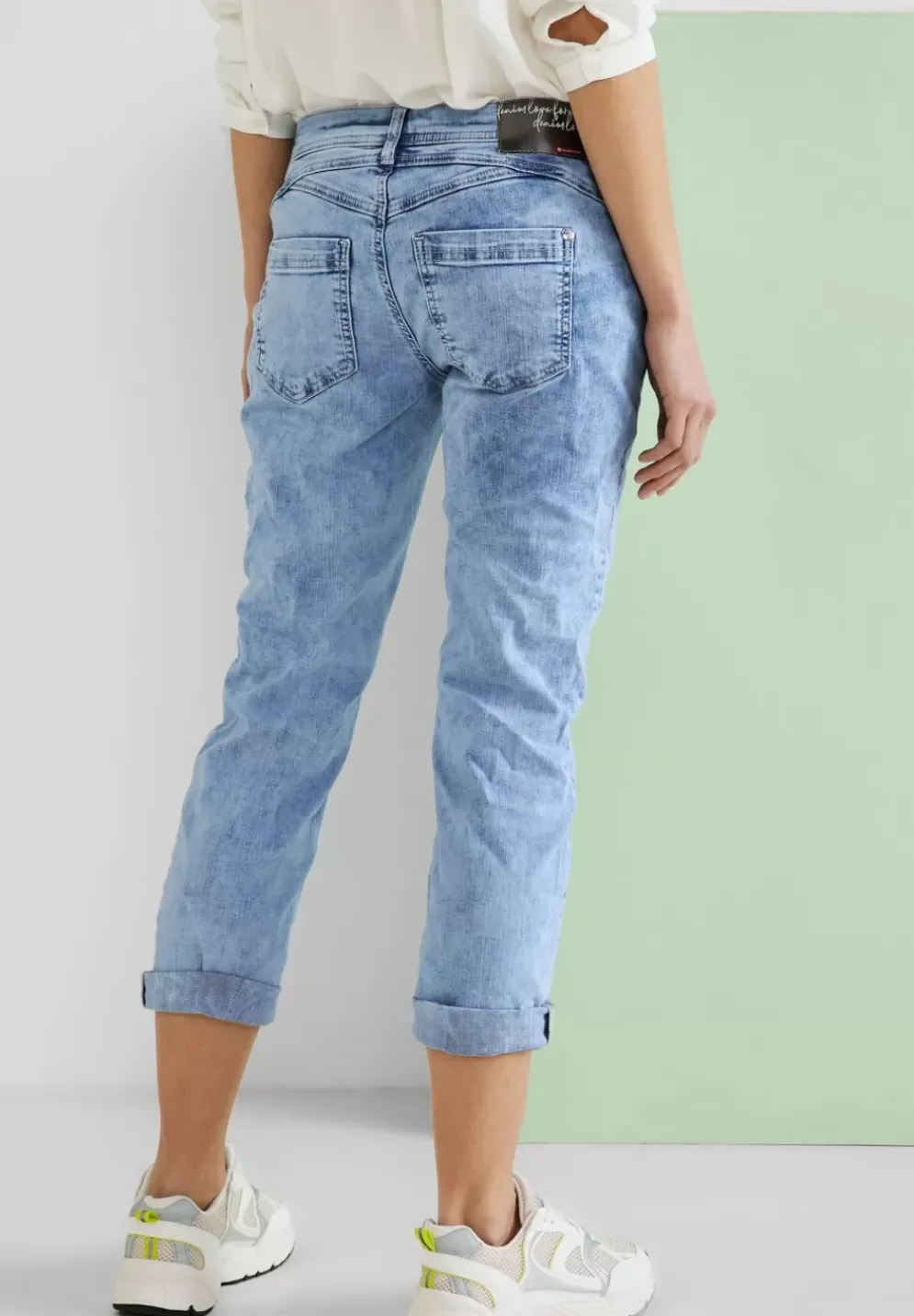 Casual Fit Jeans