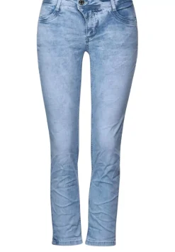 Casual Fit Jeans