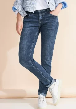 Casual Fit Jeans