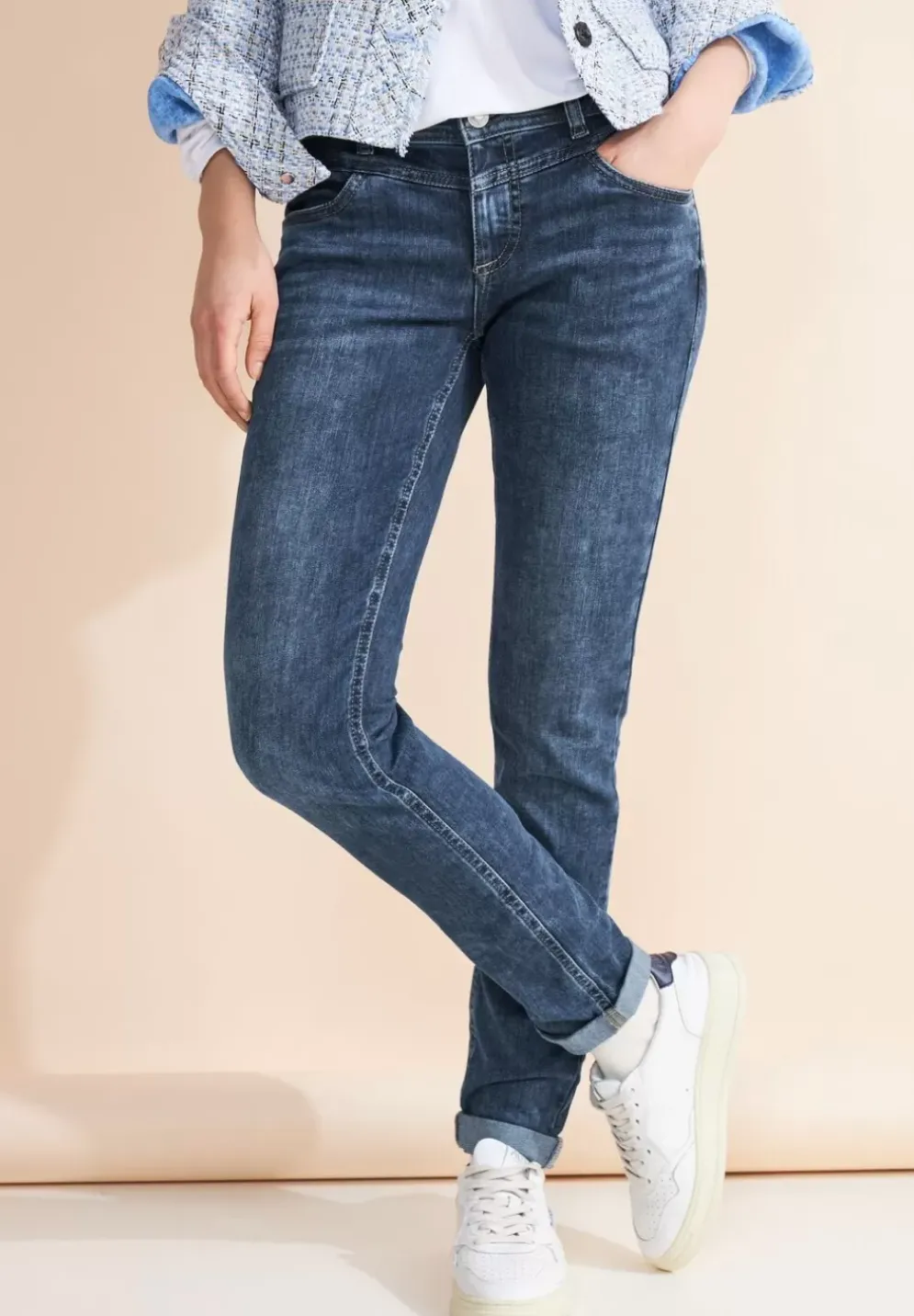 Casual Fit Jeans
