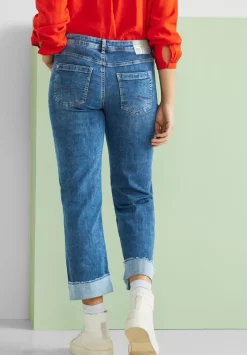 Casual Fit Jeans