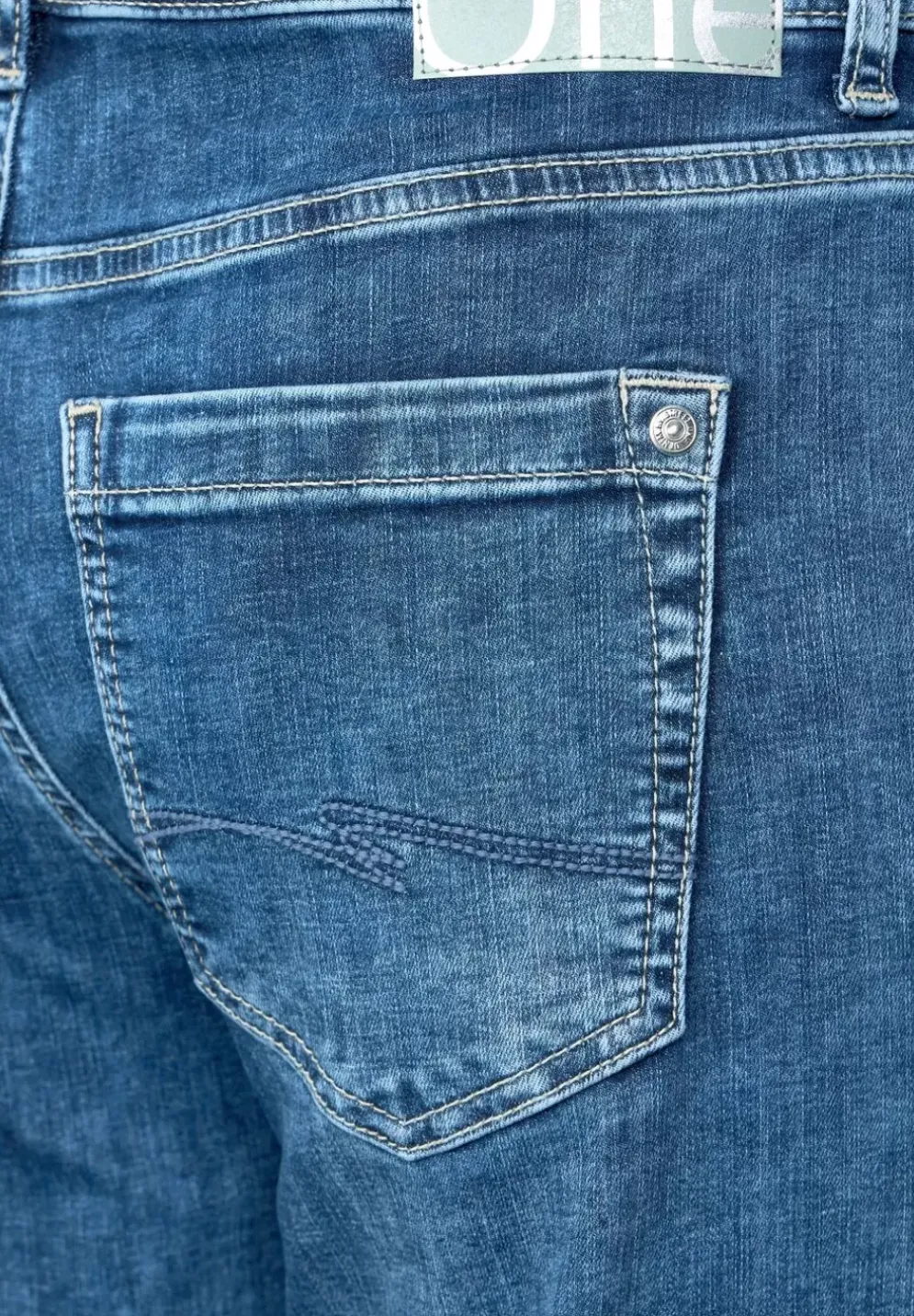 Casual Fit Jeans
