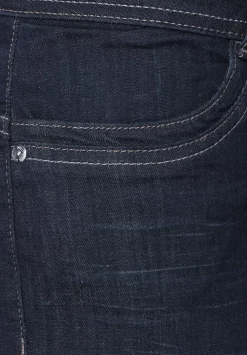 Casual Fit Jeans