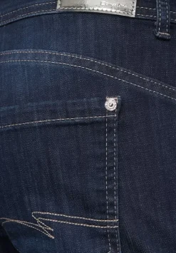 Casual Fit Jeans
