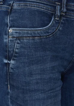 Casual Fit Jeans